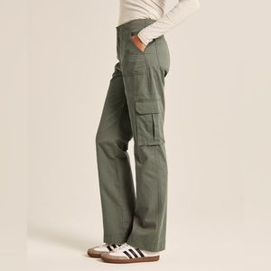 Abercrombie relaxed cargo pants